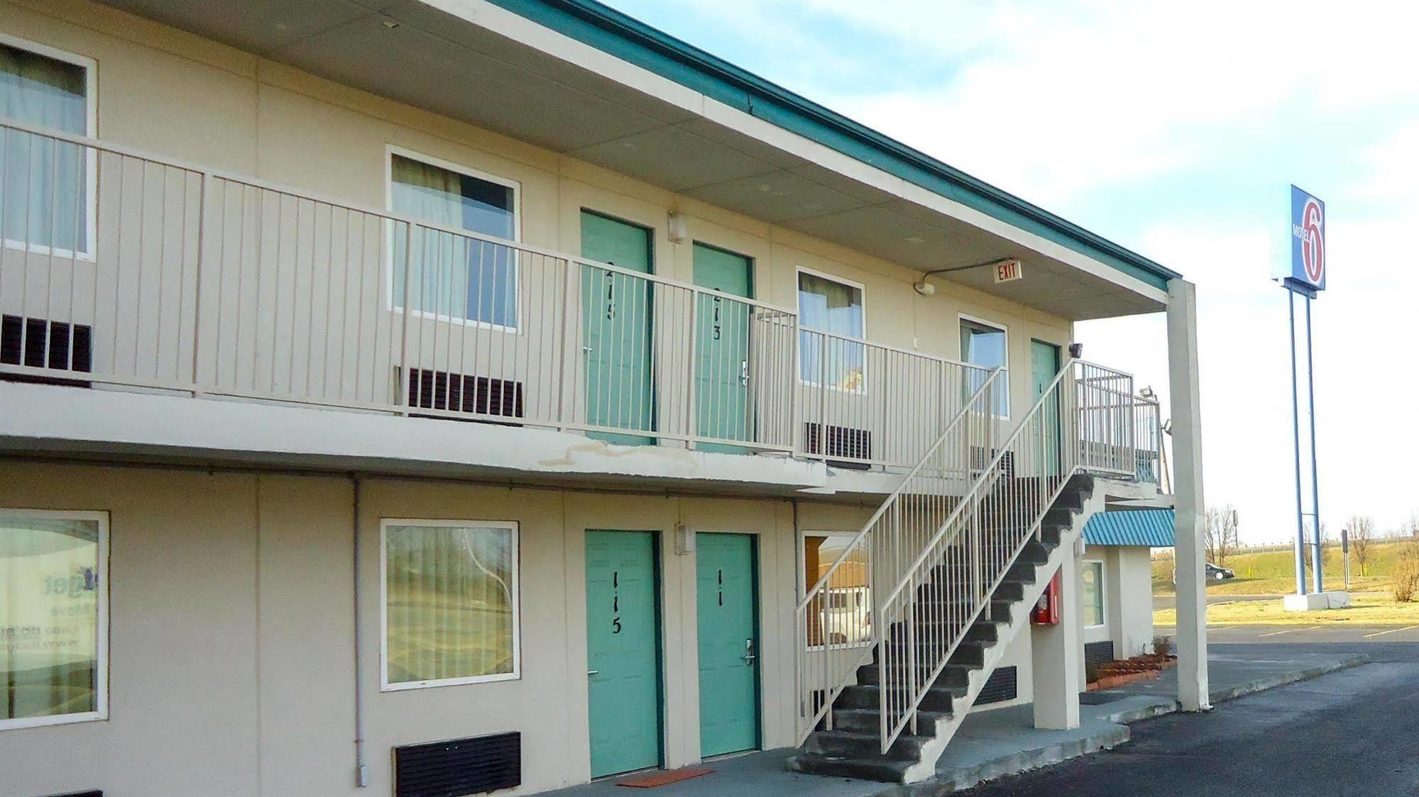 Country Yard Inn And Suites Sikeston Exteriér fotografie