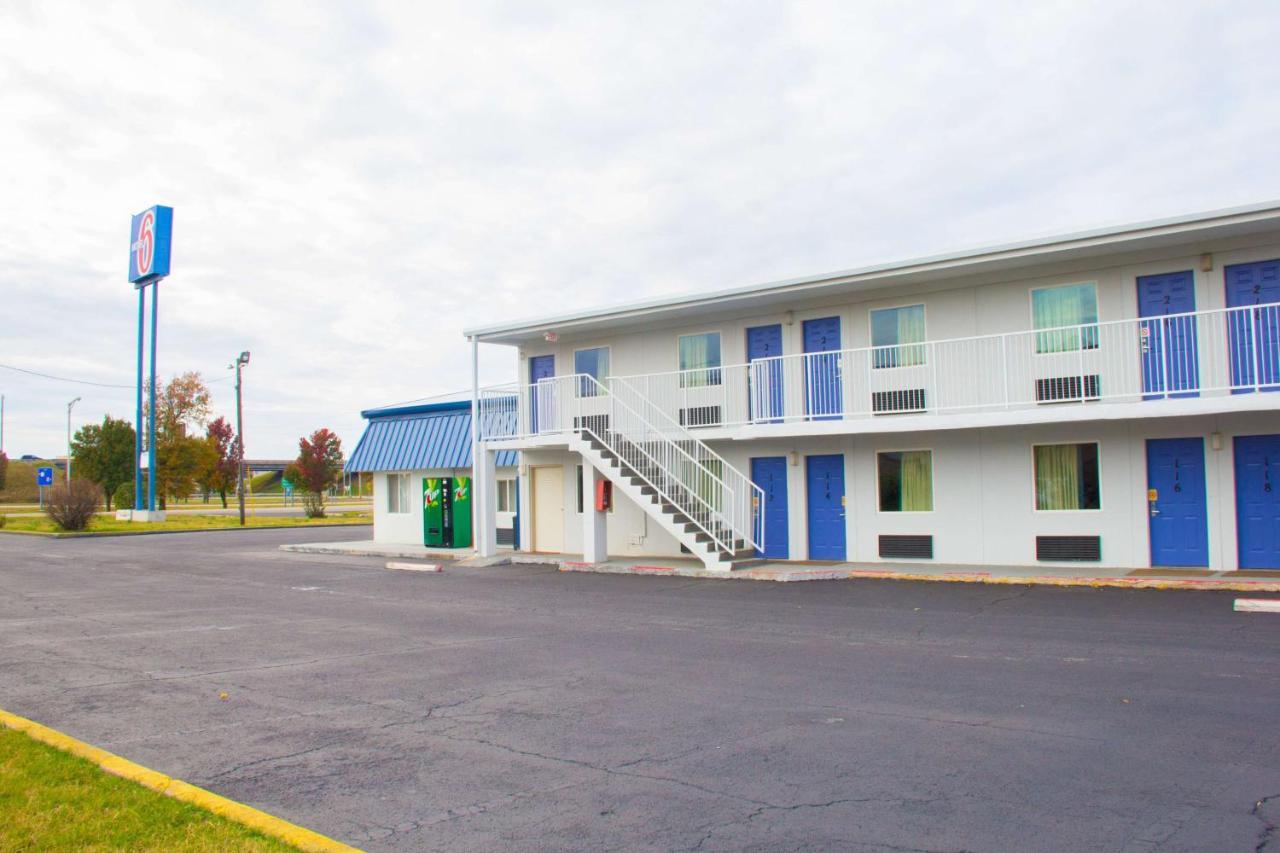 Country Yard Inn And Suites Sikeston Exteriér fotografie